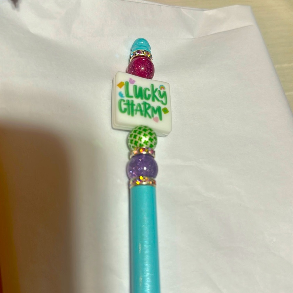 Ink pen Lucky Charm